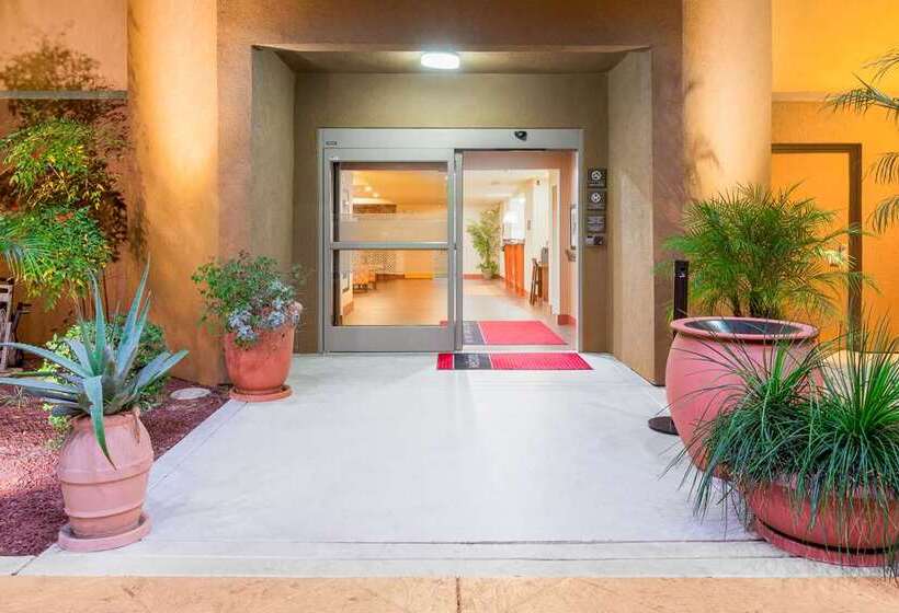 فندق Hampton Inn San Marcos, Ca
