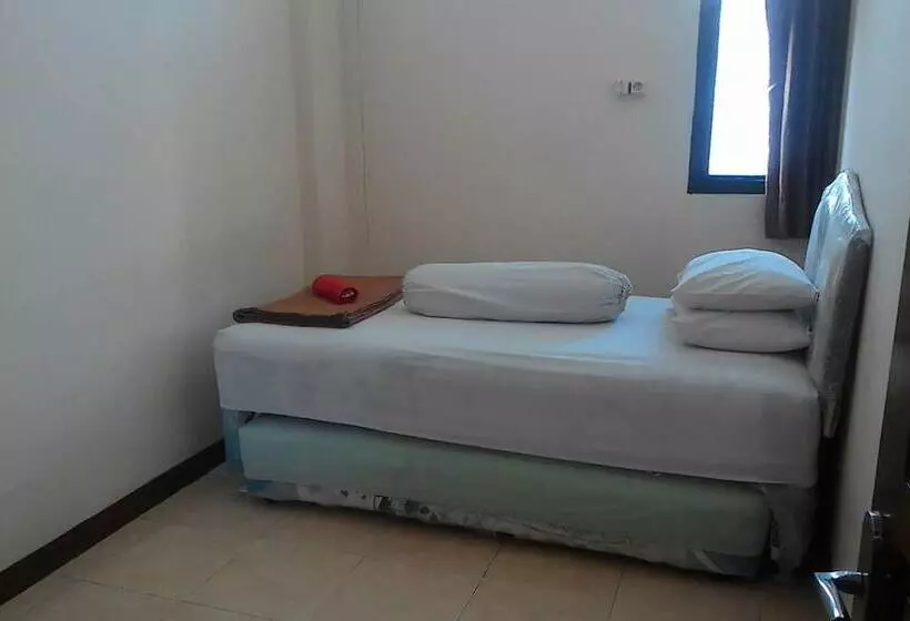 Hotel Imam Bonjol Hostel