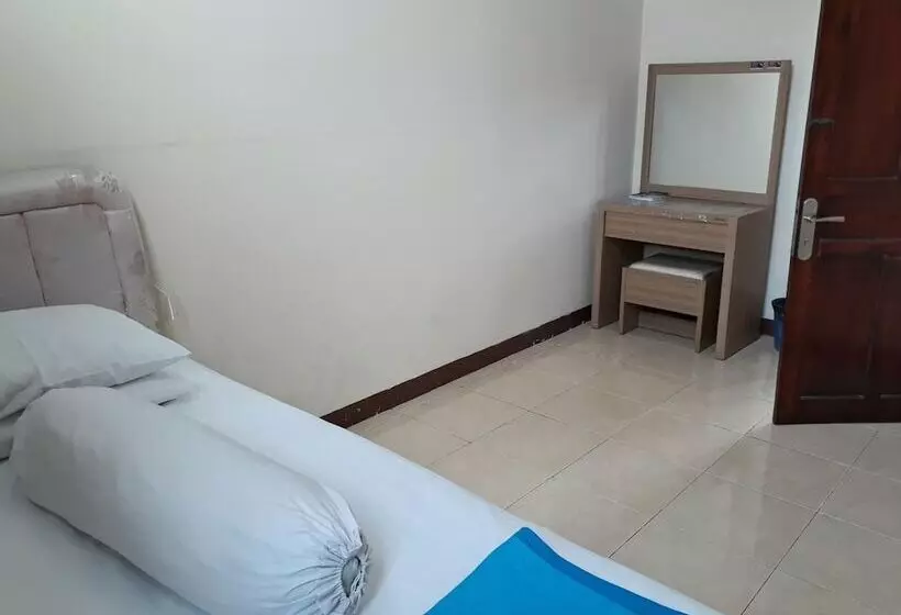 Hotel Imam Bonjol Hostel