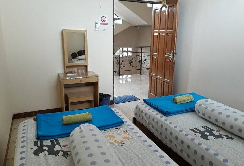 فندق Imam Bonjol Hostel