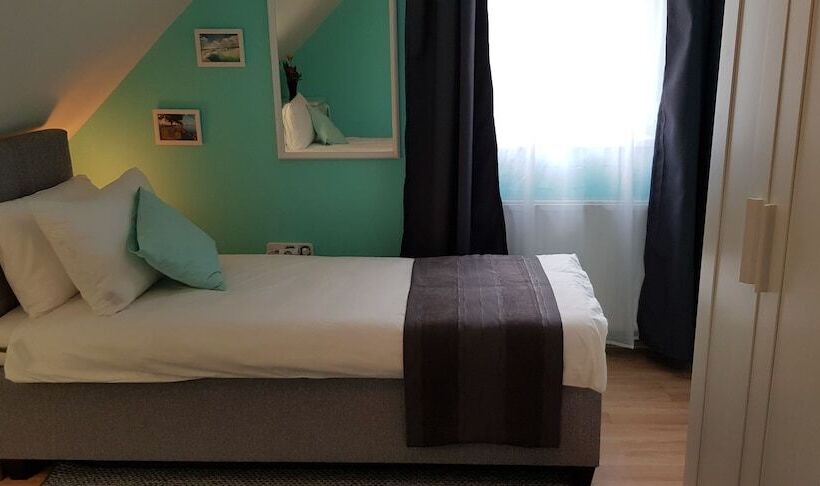 בית מלון כפרי Joy Guesthouse