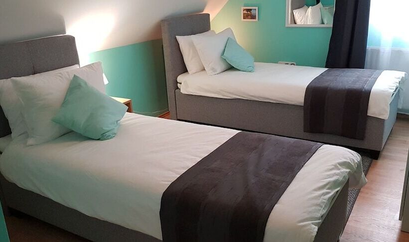 בית מלון כפרי Joy Guesthouse