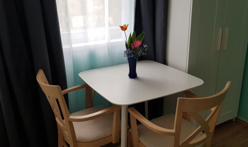 בית מלון כפרי Joy Guesthouse