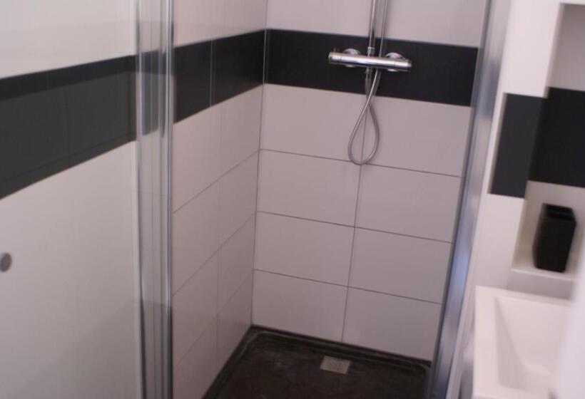 هتل La Cour Soubespin