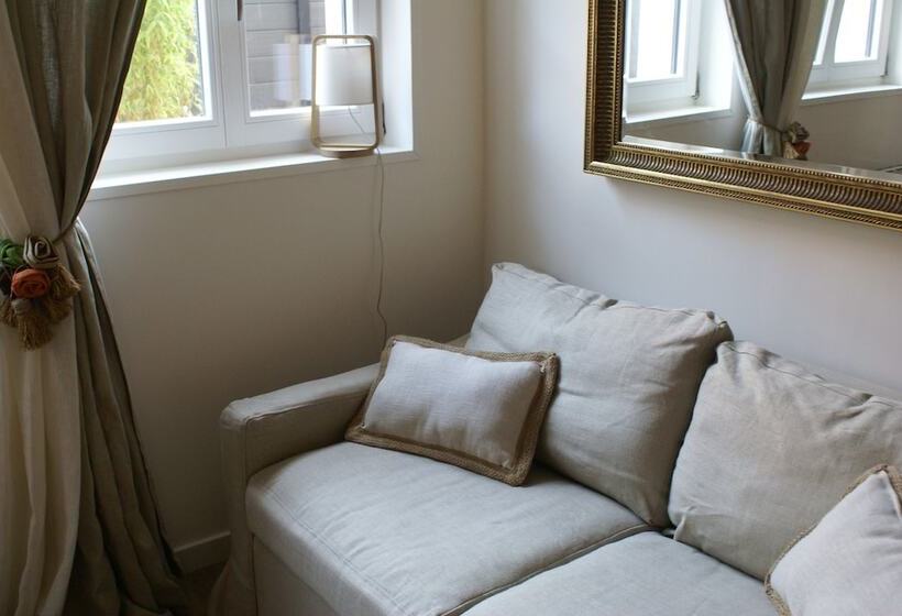 هتل La Cour Soubespin