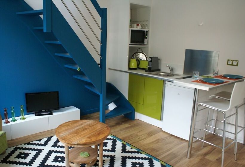 هتل La Cour Soubespin