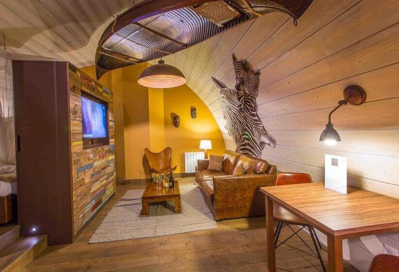 هتل La Parenthèse Envoutée