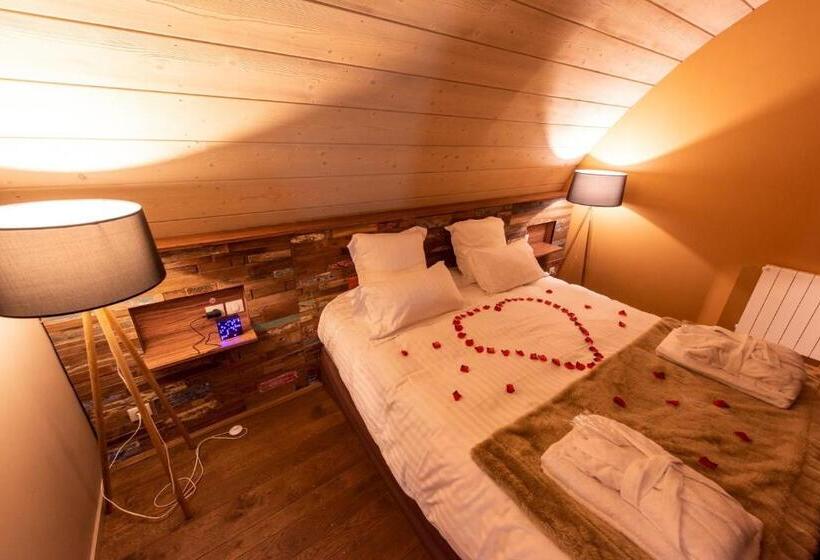 هتل La Parenthèse Envoutée