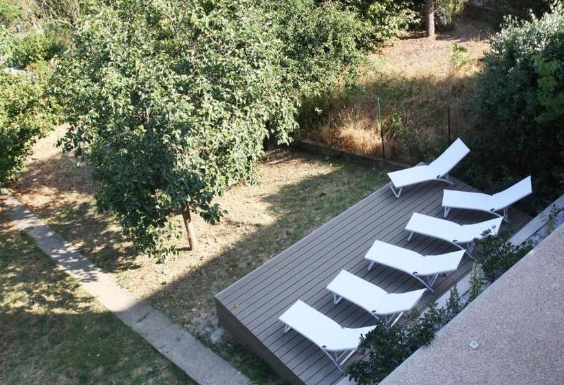 هتل Les Balcons De La Cite - Le Saint Nazaire