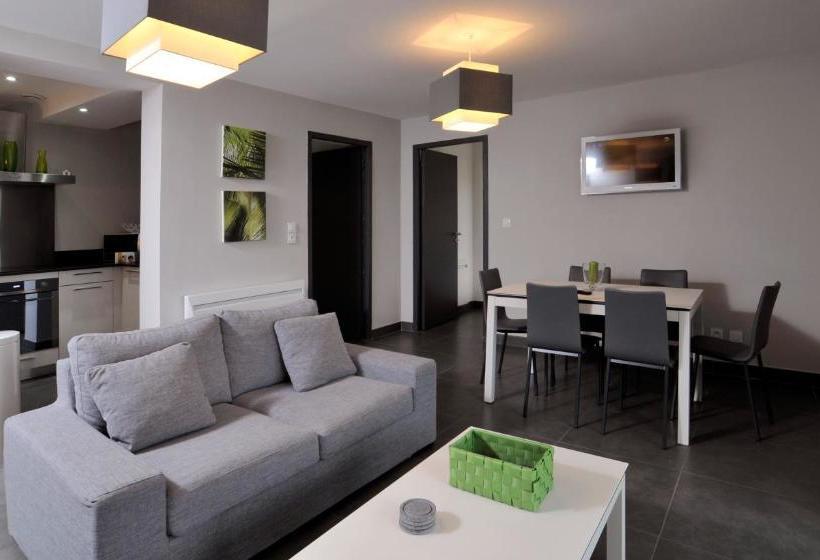 هتل Les Balcons De La Cite - Le Saint Nazaire