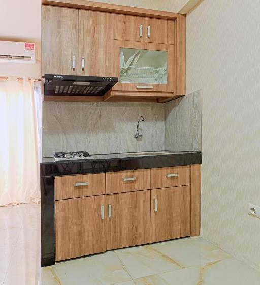 فندق Literooms Bekasi