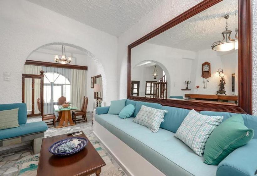 هتل Naxos Center Houses