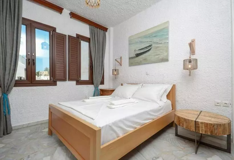 Hotelli Naxos Center Houses