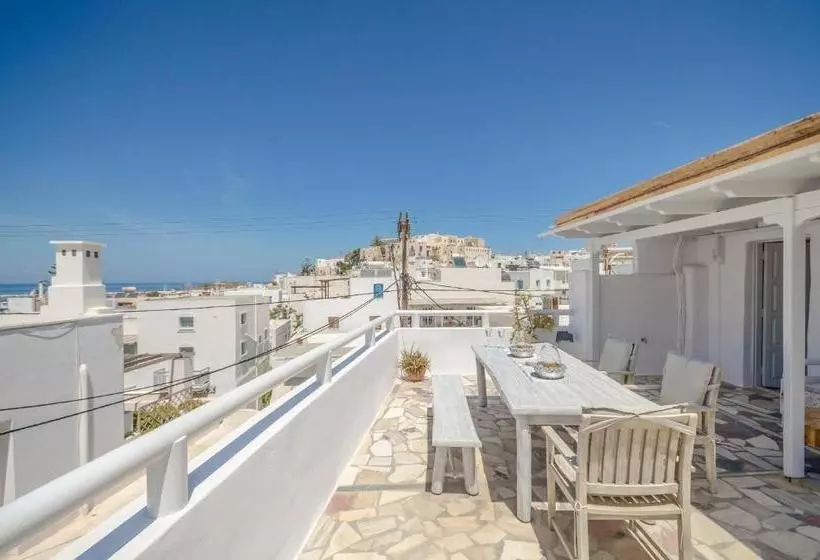 Hotelli Naxos Center Houses