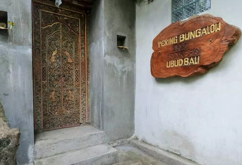 ホテル Pering Bungalow Ubud
