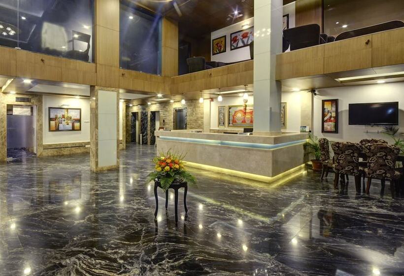 בית מלון כפרי Pride Ananya Resorts