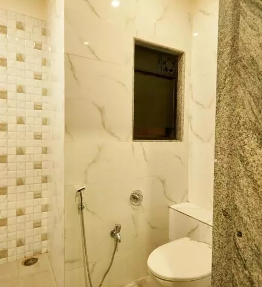 ホテル Pride Inn Shirdi