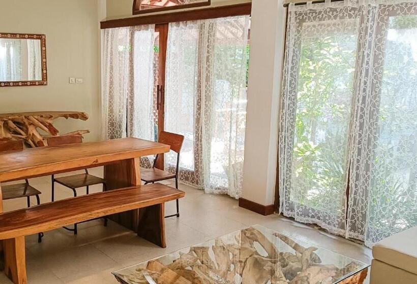 هتل Soraya Yoga Wellness Center