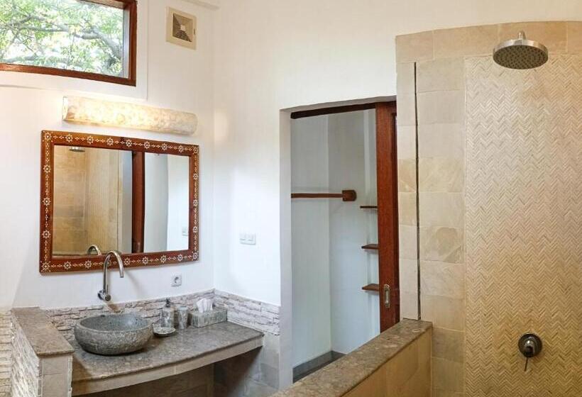 هتل Soraya Yoga Wellness Center