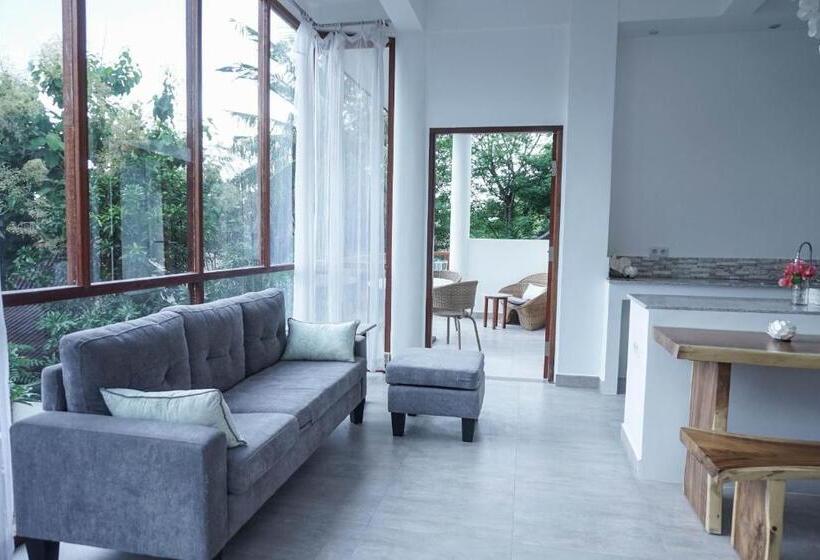 هتل Soraya Yoga Wellness Center