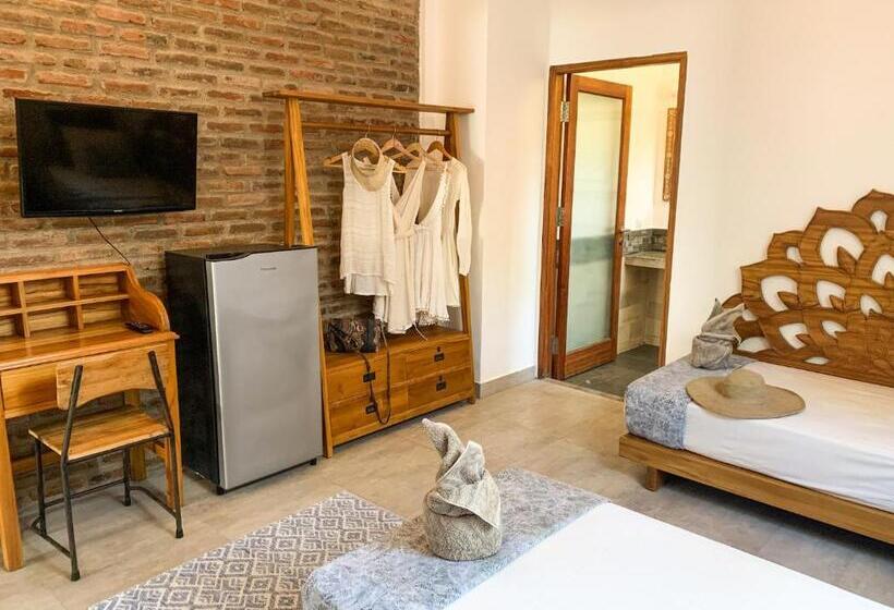 هتل Soraya Yoga Wellness Center