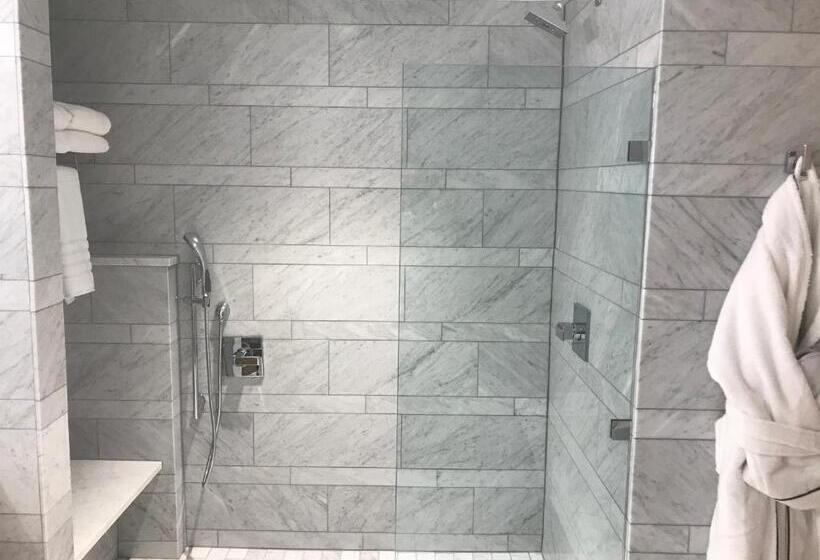 酒店 The Preston House And