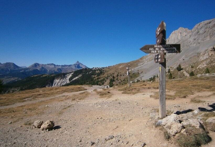 Отель Vvf Queyras, Ceillac En Queyras