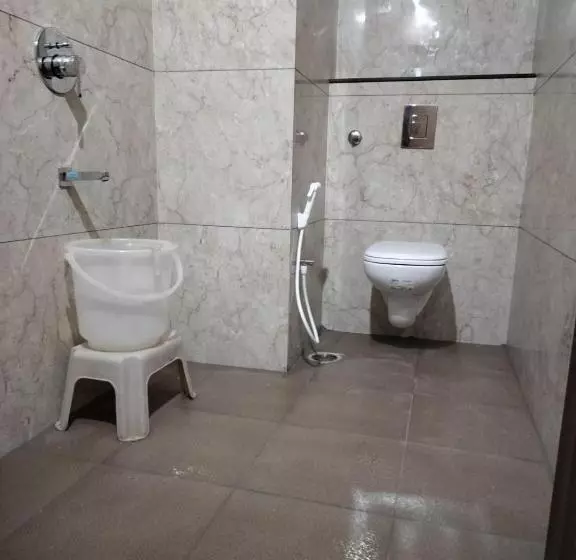 Hôtel Vyshak International
