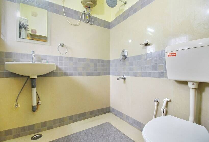 בית מלון כפרי Yogi Crescent Park