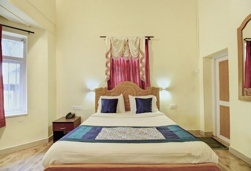 בית מלון כפרי Yogi Crescent Park