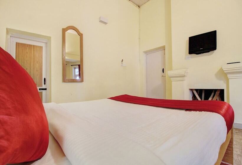 בית מלון כפרי Yogi Crescent Park