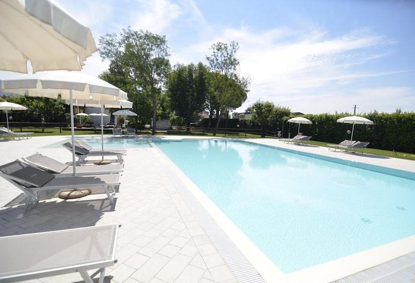 فندق Agriturismo La Pisana