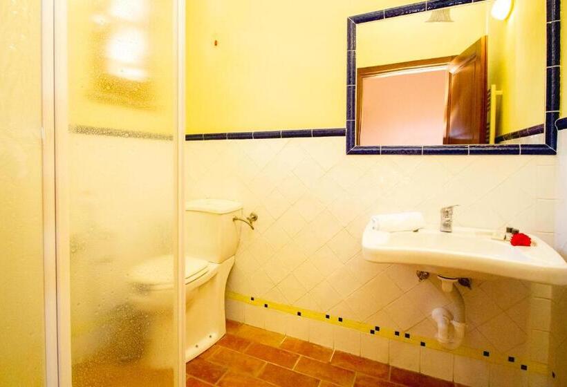 בית מלון כפרי Agriturismo Poggio Pistolese