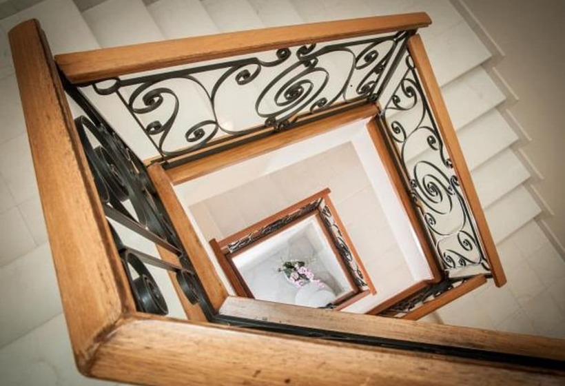 ホテル Barone Liberty & Luxury Spa Boutique