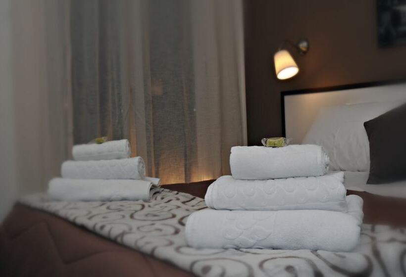 هتل B&b Le Porte Del Centro