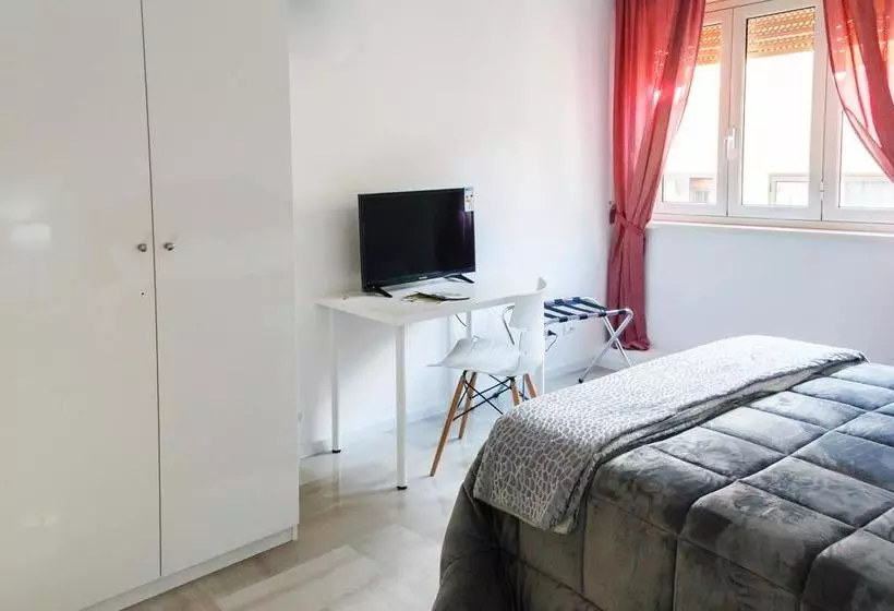 هتل B&b Porta Di Ponte