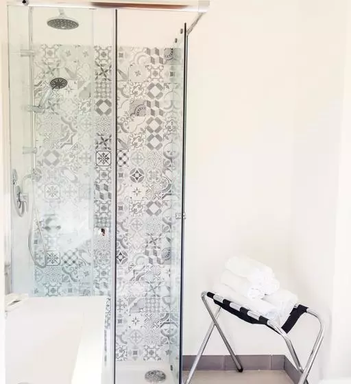 هتل B&b Porta Di Ponte