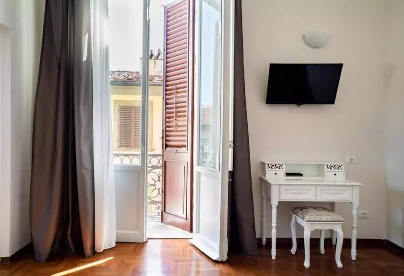 هتل Live Florence Guest House