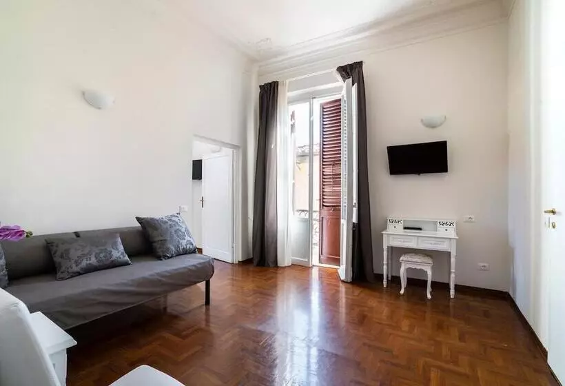 هتل Live Florence Guest House