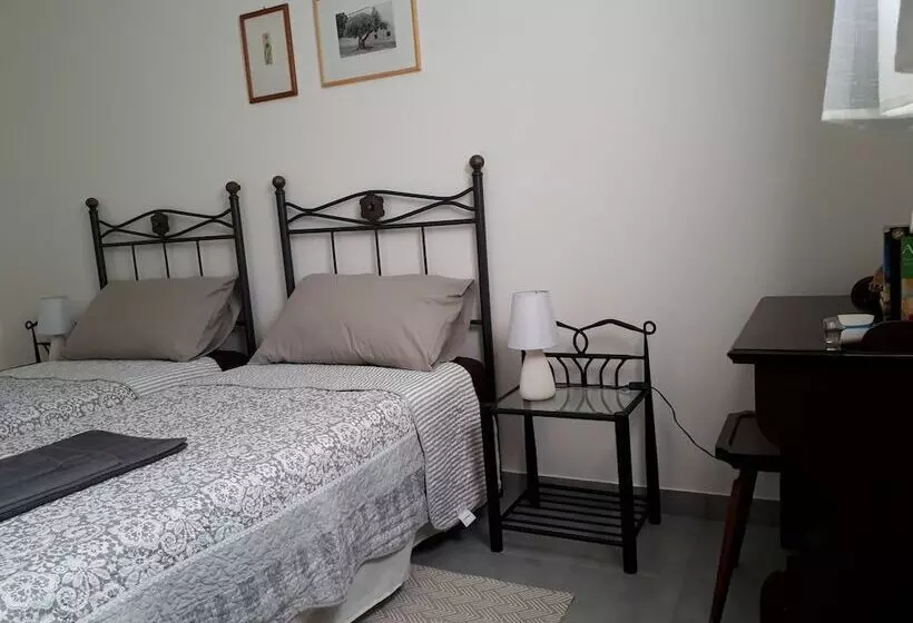 هتل Casa Sul Lago   Alla Vecchia Cava