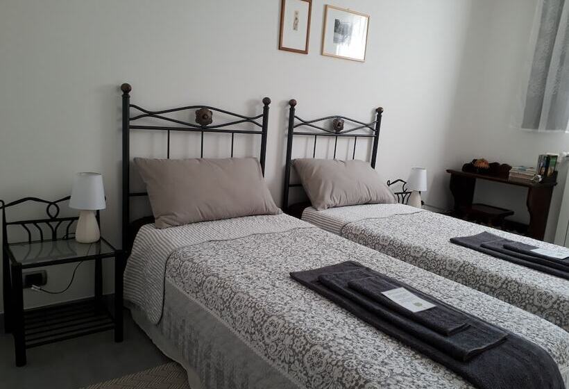 هتل Casa Sul Lago   Alla Vecchia Cava