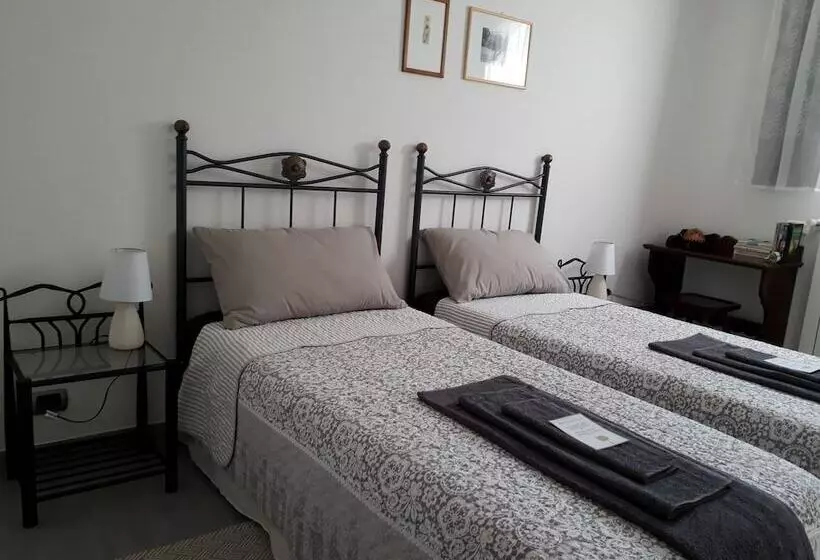 هتل Casa Sul Lago   Alla Vecchia Cava