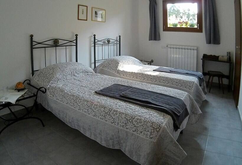 هتل Casa Sul Lago   Alla Vecchia Cava