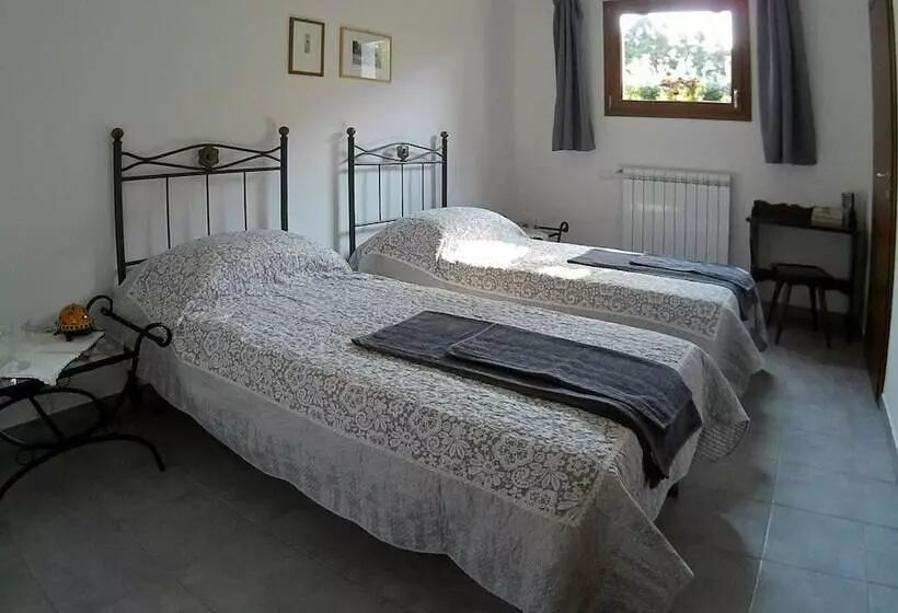 هتل Casa Sul Lago   Alla Vecchia Cava