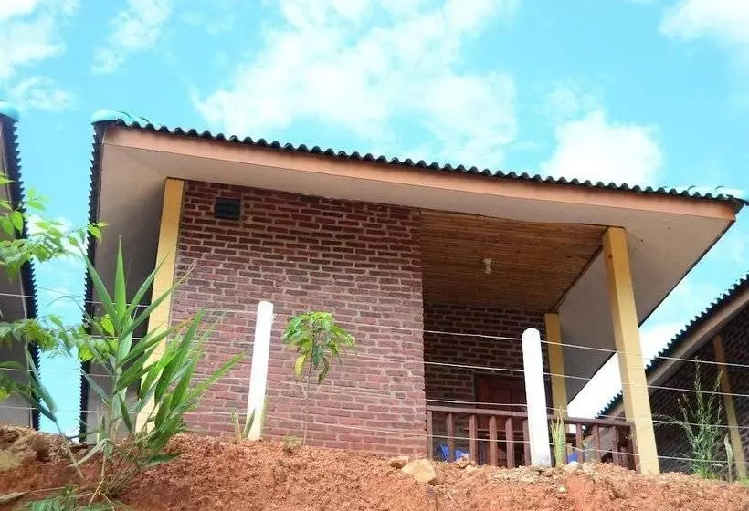 هتل Chomdoy Bungalow & Restaurant