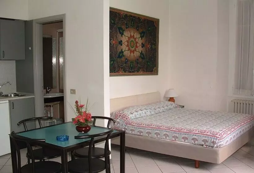 ホテル Holiday Residence