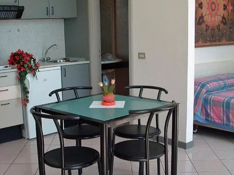 ホテル Holiday Residence