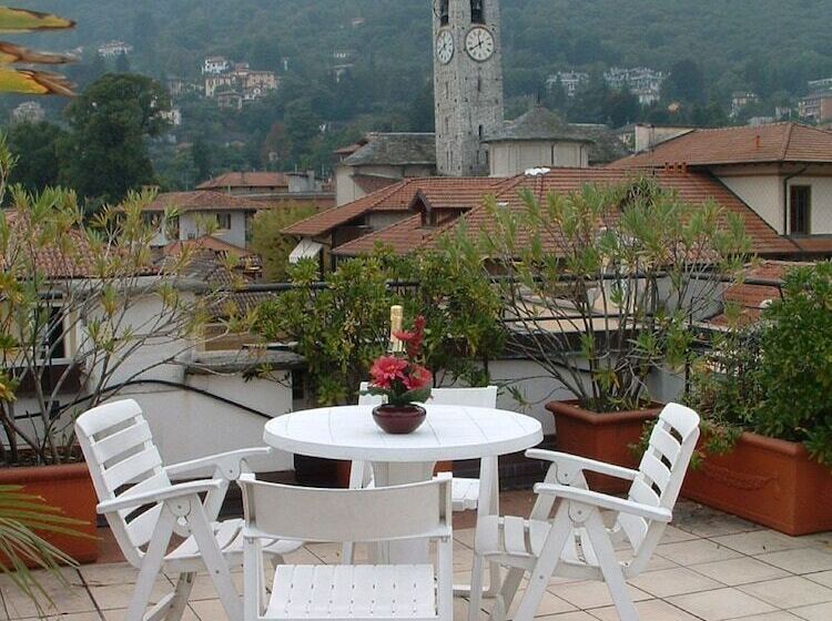 هتل Holiday Residence