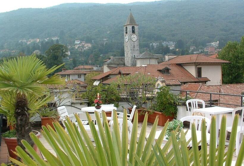 هتل Holiday Residence