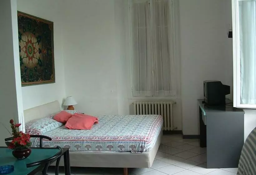 ホテル Holiday Residence